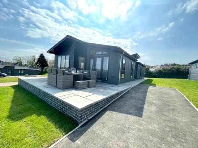 *Luxury Holiday Home With Hot Tub Close To Beach* Penally Esterno foto